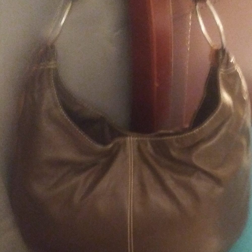 Handbags!!! - Picture 2 of 3
